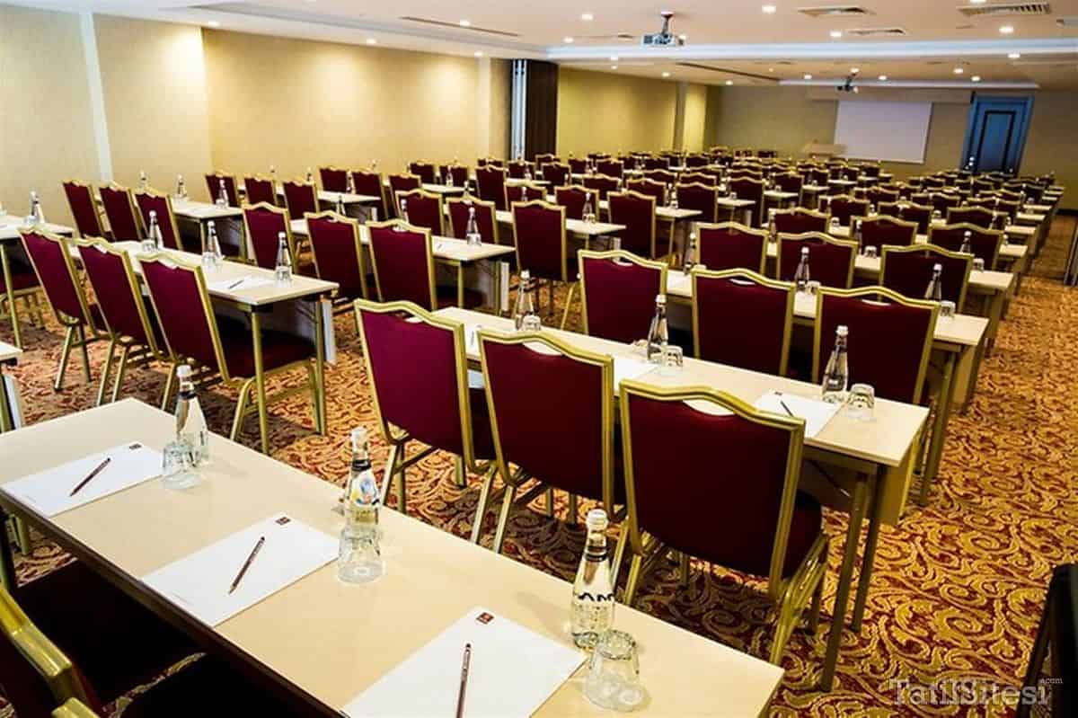 Grand Aras Hotel Suites